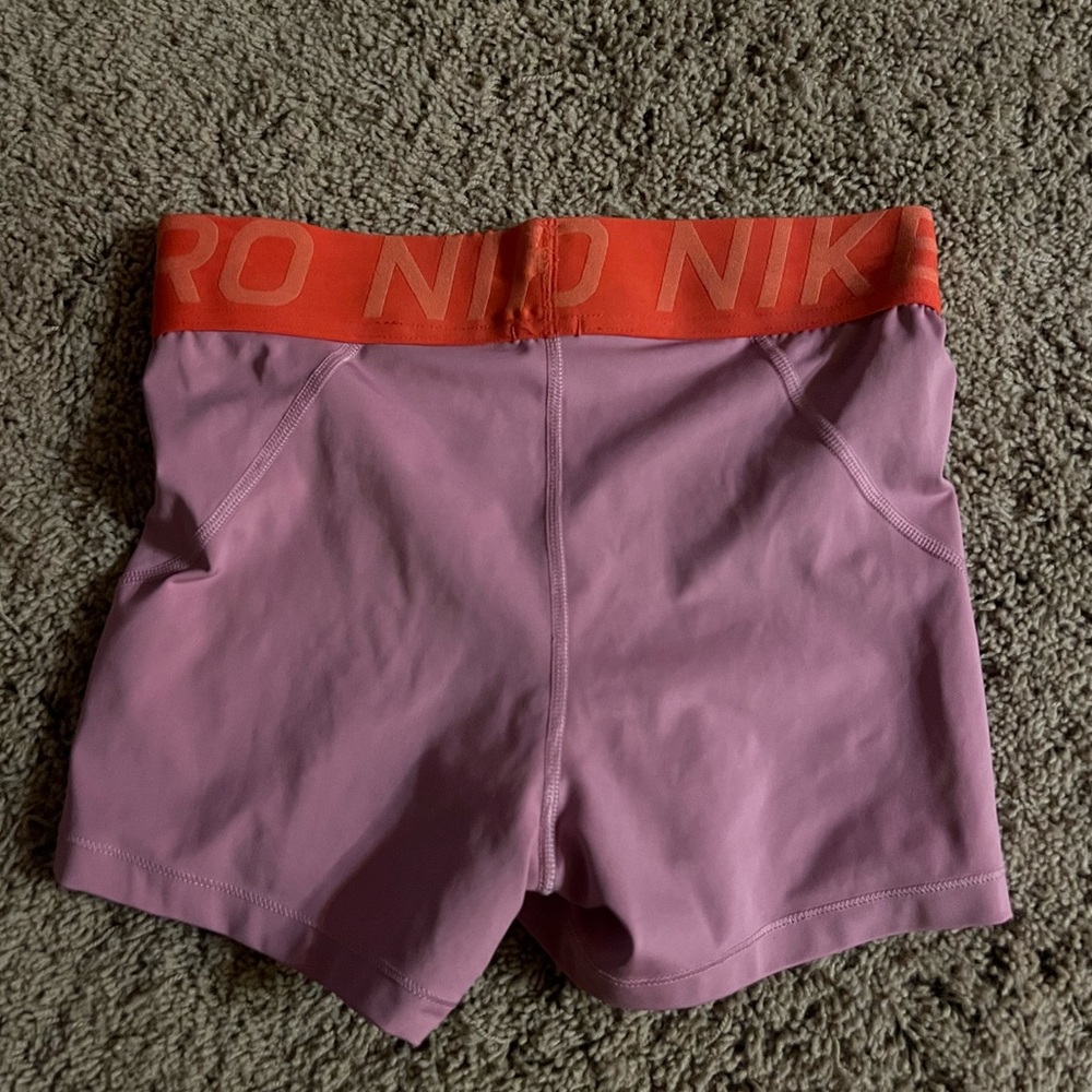 pink nike pros - Picture 3 of 3
